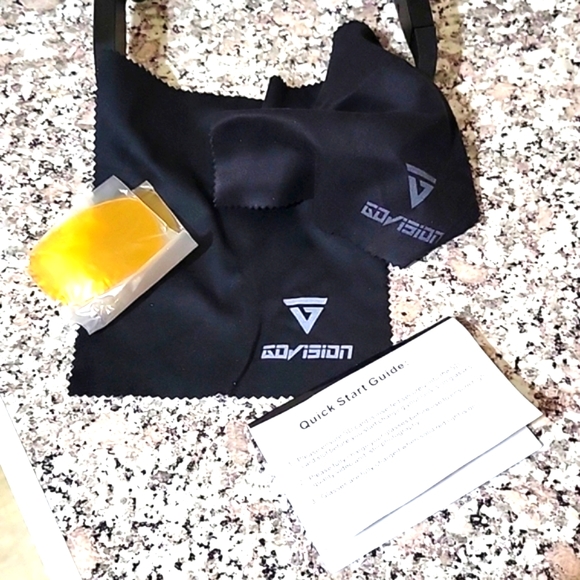 GoVision Camera Sunglasses - Picture 4 of 12